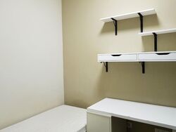 Lakepoint Condominium (D22), Condominium #564968141